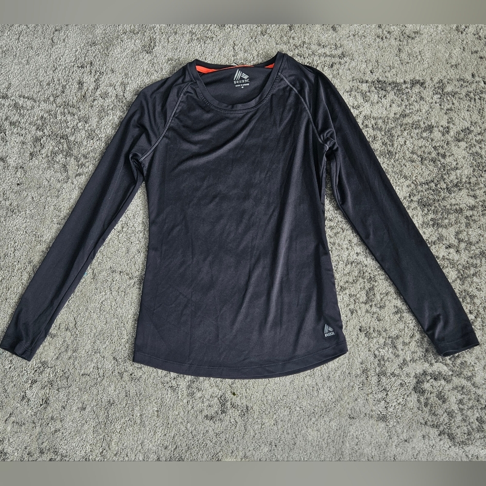 REEBOK Top - Picture 2 of 6